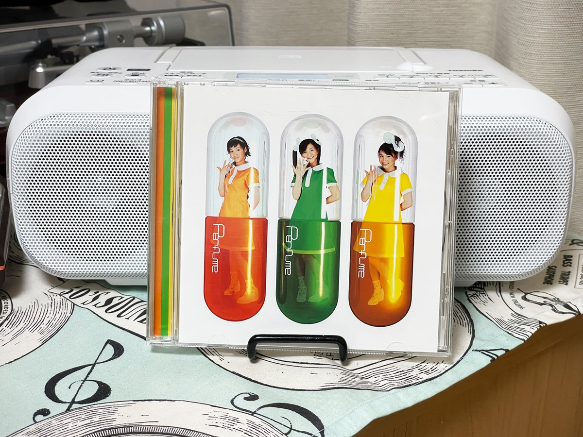 2025年12月28日。Perfume『Fan Service〜Prima Box〜』（2008）を