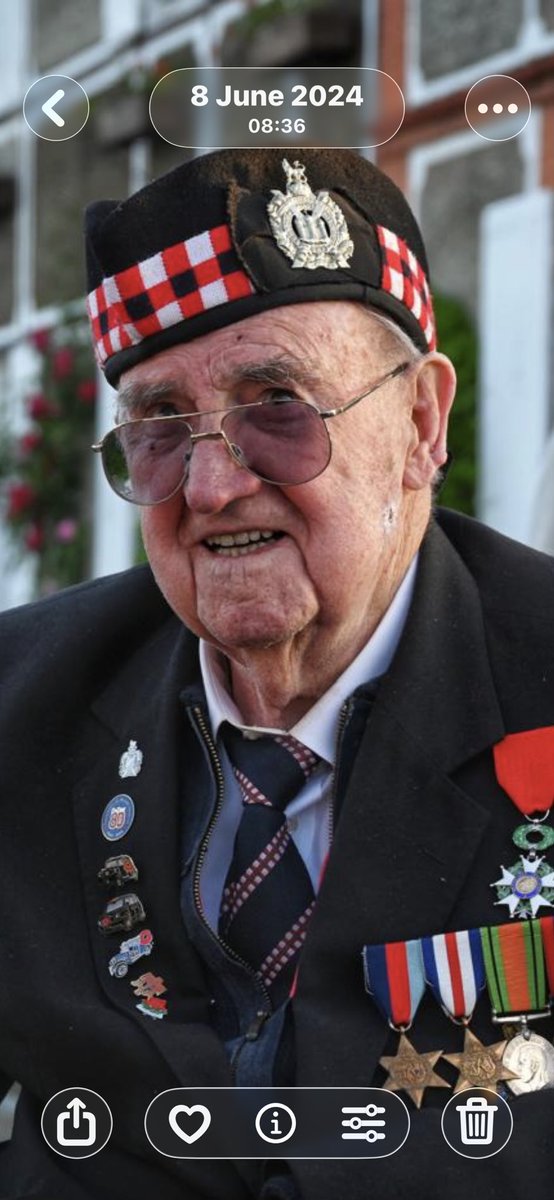 Taxi Charity for Military Veterans are saddened by the passing of Doug Baldwin, a WWII veteran aged 100.

He served with the 6th Battalion, KOSB, landing in Normandy in June 1944 and later becoming a POW.

🕊️ Lest we forget.