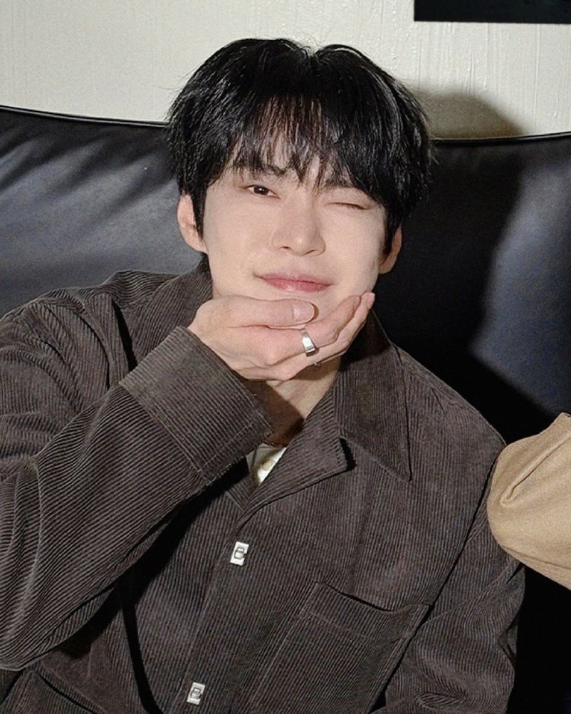 do0_lluvia's tweet image. 🤎🤎🤎