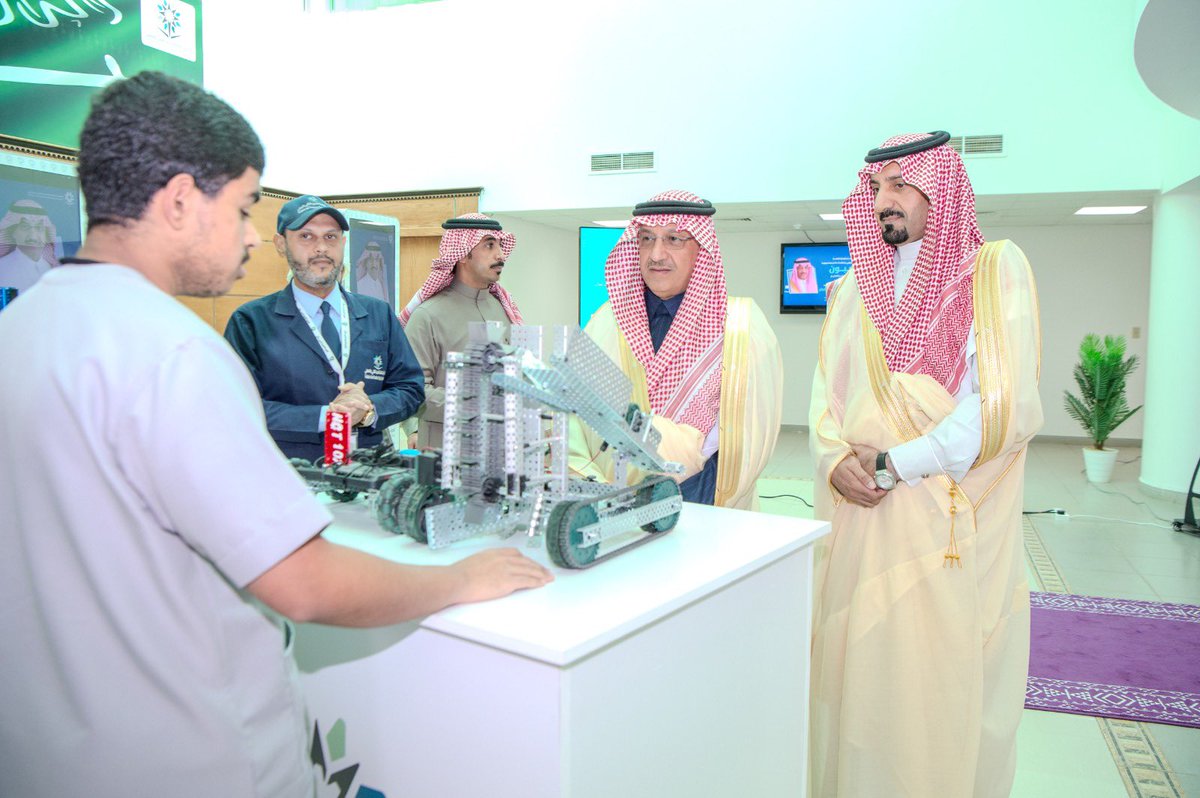 مشعل العفنان tweet media