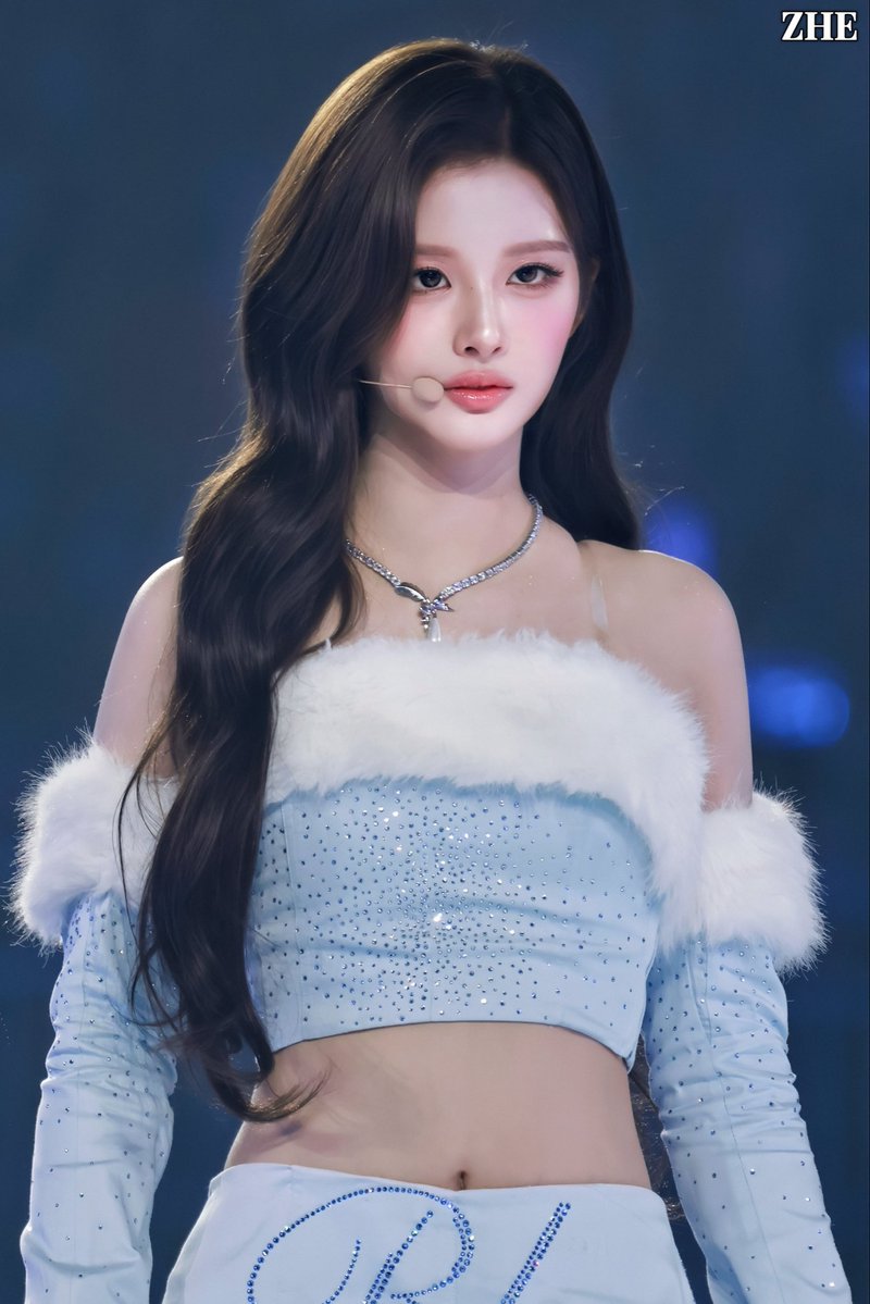 riri☺︎ ririe ʚ♡ɞ୨🍓୧⋆ (@ririwinterus) / Posts / X