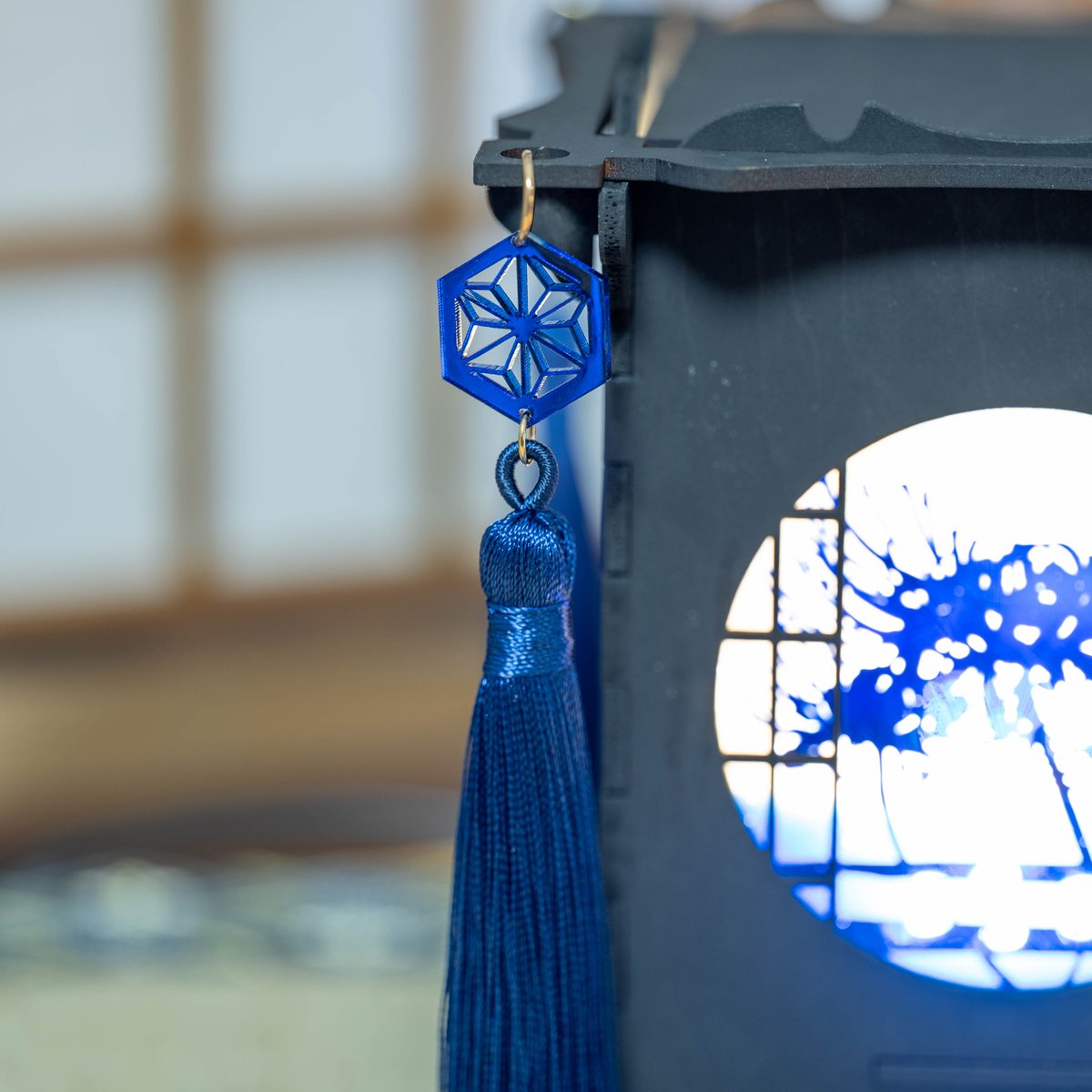 彼岸花の行灯 蒼 こちらも1点（ごめんなさい、間に合いませんでした