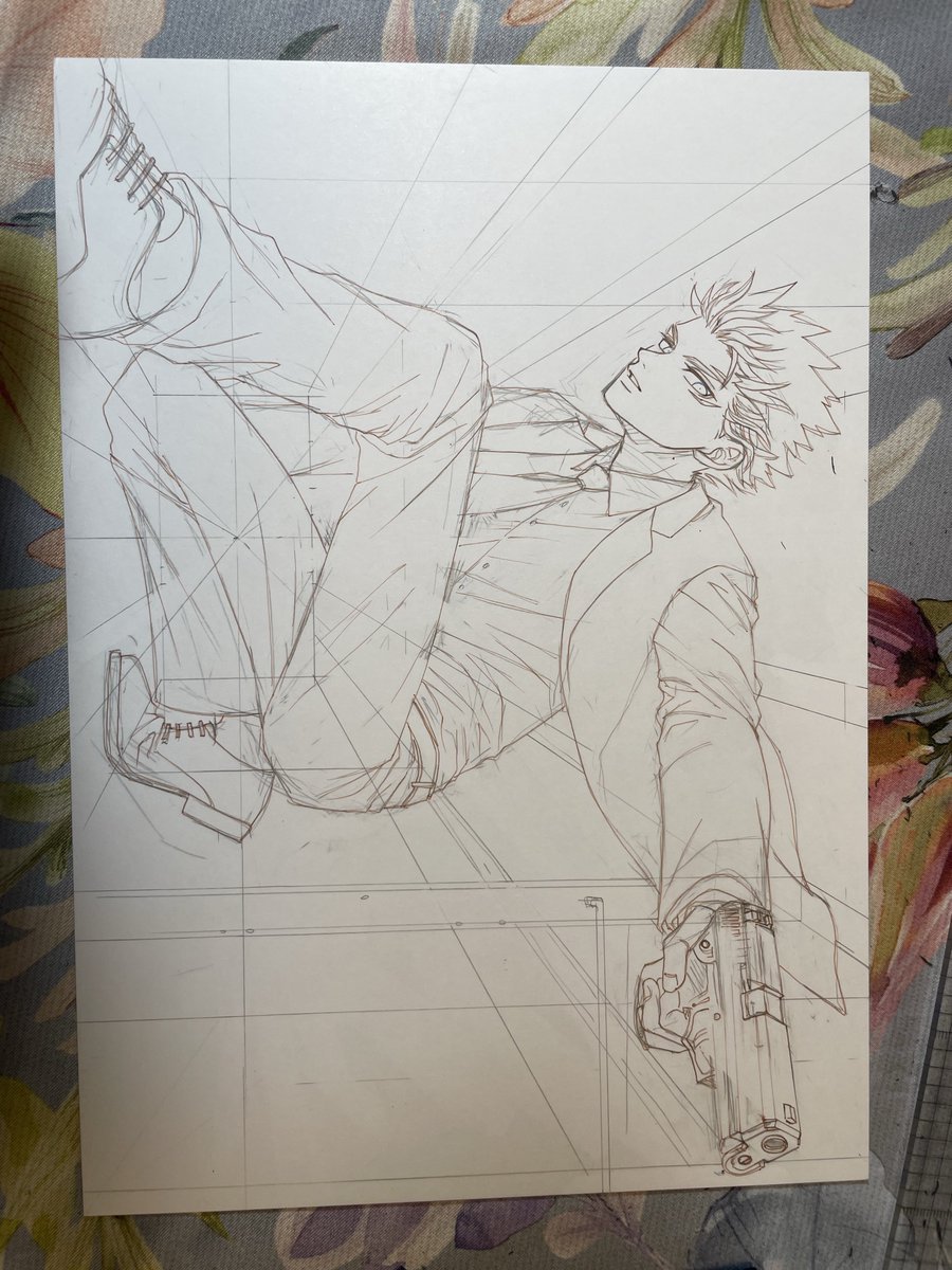 さぁ！
仕事も納めて年末年始のお休みを楽しみますよ❣️

前のやつの続きを描きます！
人物を描いてからパースを描くという自由な順番でアレコレ試しています！
線画が消えてしまう前に先に人物をペン入れしました！