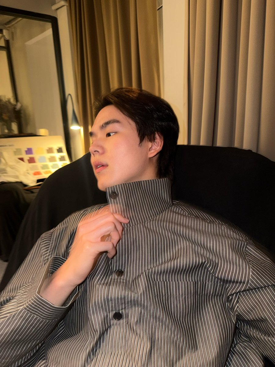 NutchaNong3's tweet photo. เอาจริงป่ะหล่อมากกกกมุมไหนก็แพ้ กฤตนัน หล่อน่ารักออร่าครบจบที่คนเดียว🥹🥰🥰

#PingKrittanun 
#talingping 
#ปิงกฤตนัน 
#TalkAboutPING https://t.co/PVIs2LFMbI