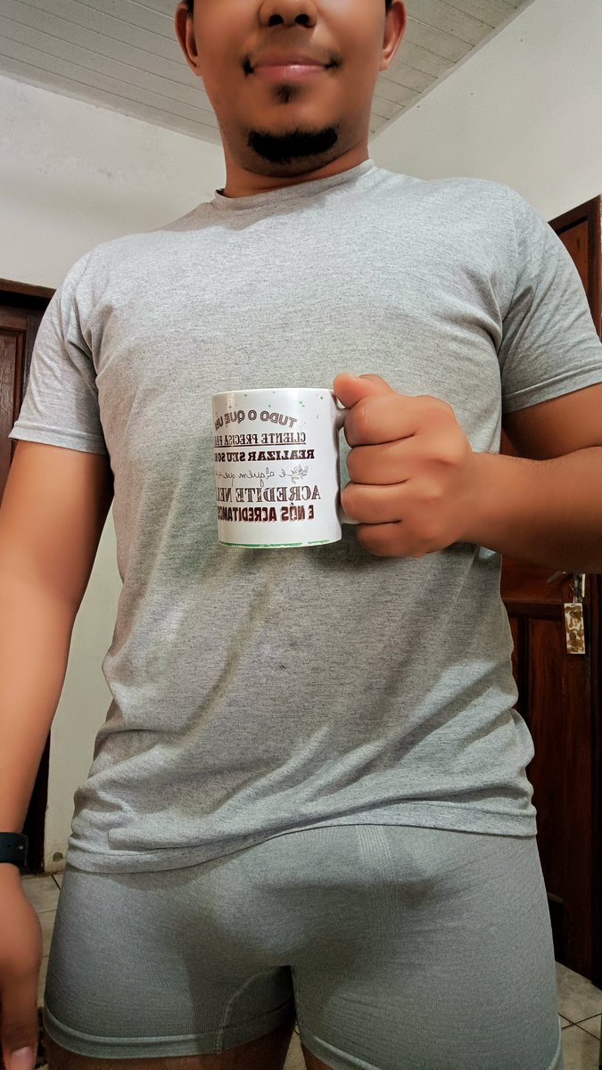 Cafezinho pra acordar nesse domingão