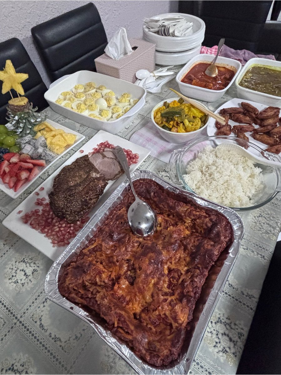 palmerdebra's tweet image. #ChristmasEve #Christmas #ChristmasAtGrannys #FamilyTraditions #FullHeartsAndFullPlates
#ChristmasEveMagic #WorthEveryMinute