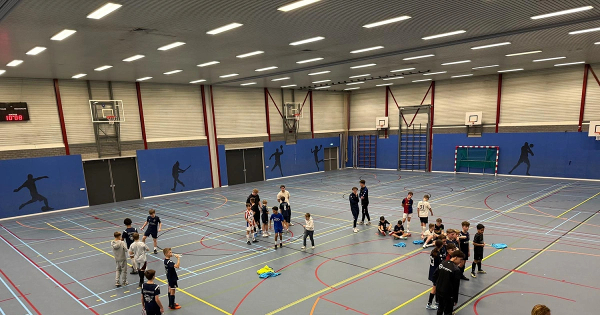 SCU Kerstzaalvoetbaltoernooi: Wijziging tijden O14 + O15 dlvr.it/TQ2jm5 #UDI19 #Uden