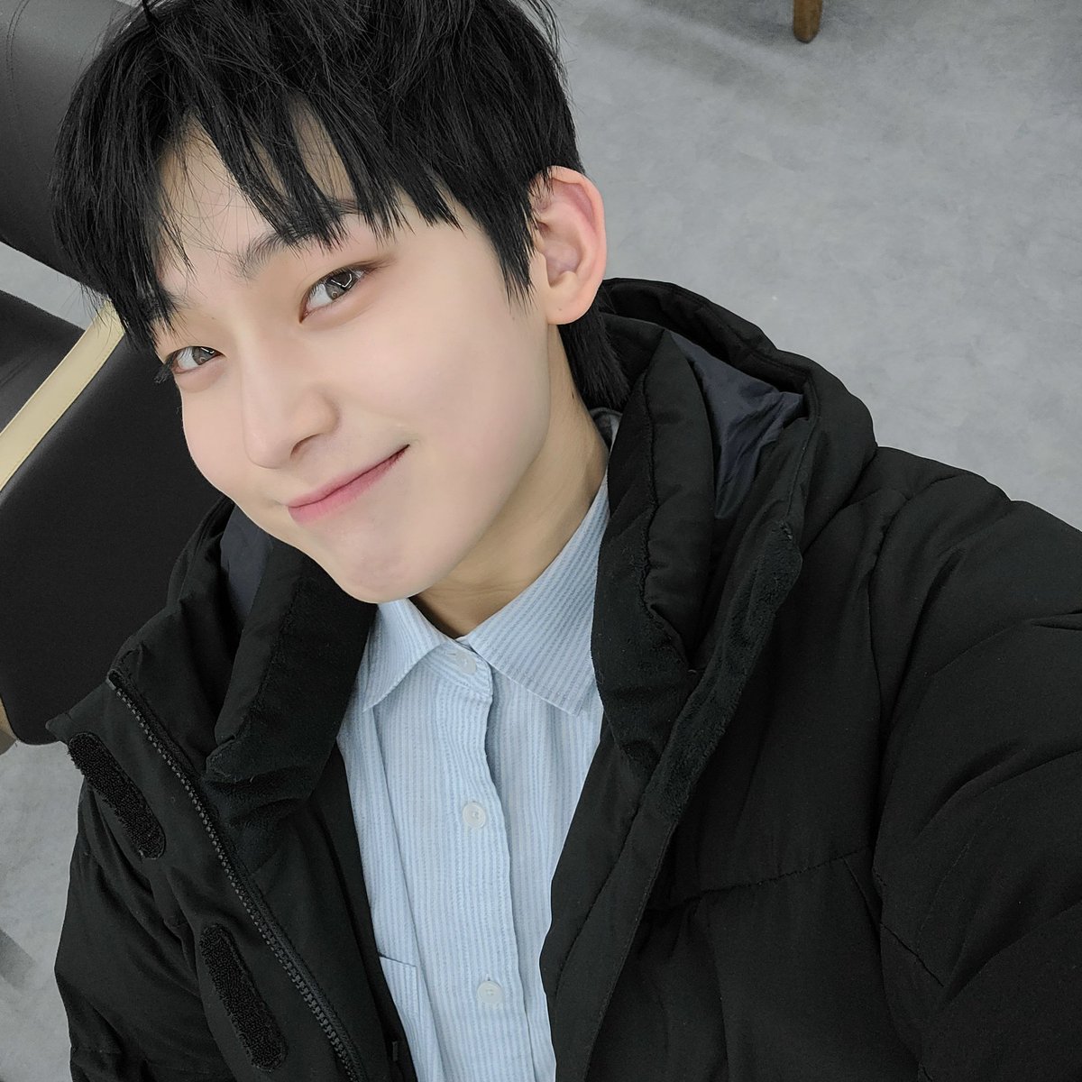 yearlyenhypen's tweet image. sunoo via twitter 4 years ago today with "ENGENEs goodniiight ~~💙

#SUNOO #SunooSelfieCollection #2022NewYear #ComeOn #Welcome #Goodnight
"(2nd january 2022)
trans:enhypenupdates