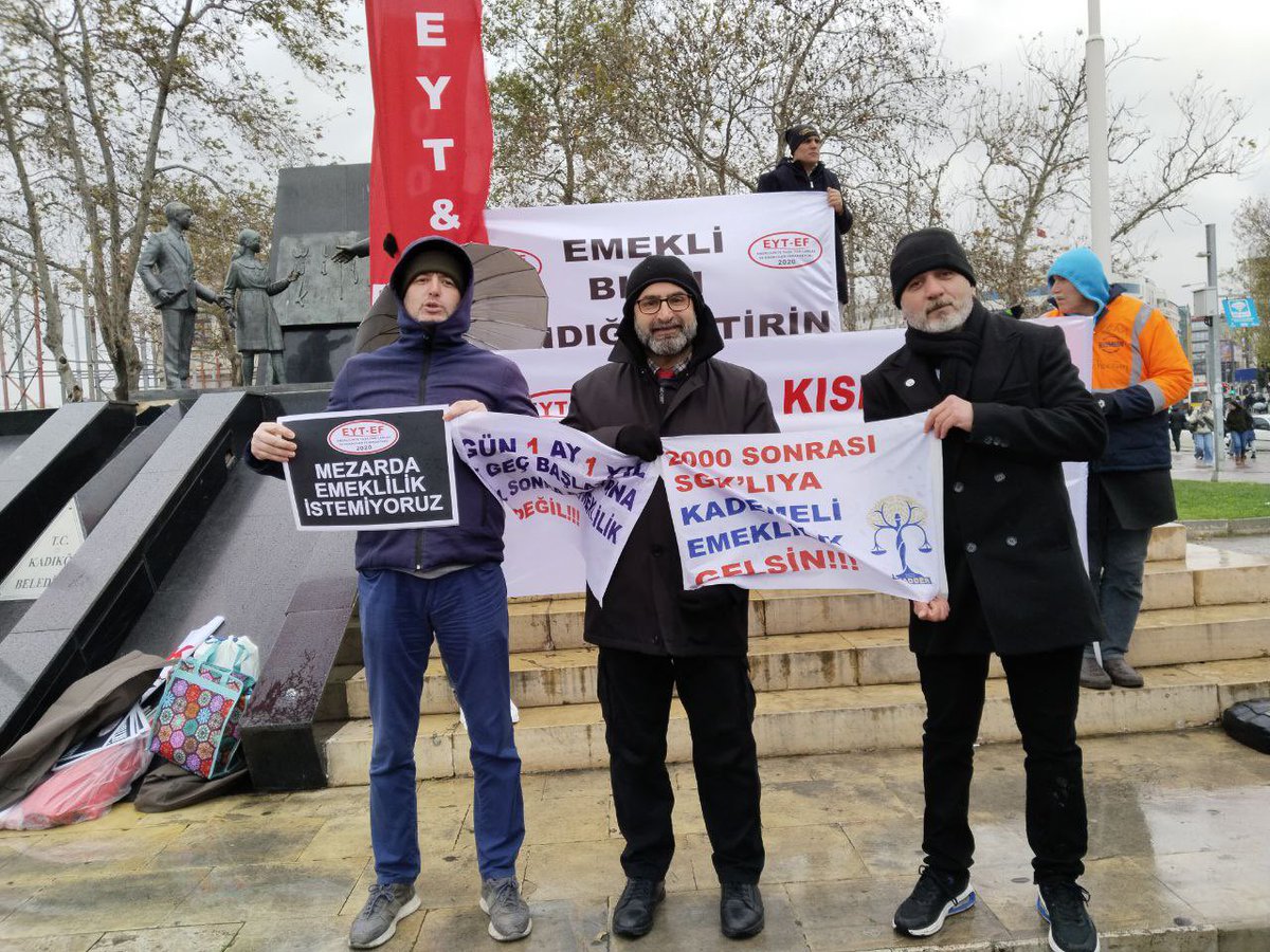 EMADDER - İSTANBUL TEMSİLCİLİĞİ SAHA ÇALIŞMASI 

<a href="/_ErcanOzcelik/">Dr.Ercan ÖZÇELİK</a>

“İnsanca ve onurlu bir yaşam her vatandaşın hakkıdır.”
Bu güçlü inançla düzenlenen EYT ve Emekliler Federasyonu basın açıklamasında, Emeklilikte Adalet Derneği İstanbul Yönetim Ekibi olarak katılım sağlamıştır.