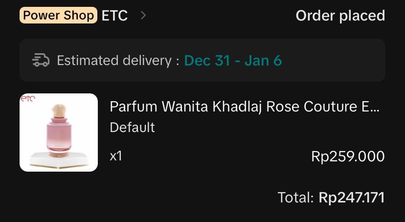 Setelah menjelajah internet nyari parfum timteng yang worth for blindbuy, akhirnya nyoba yang ini.. hope it worth the price anjirr.