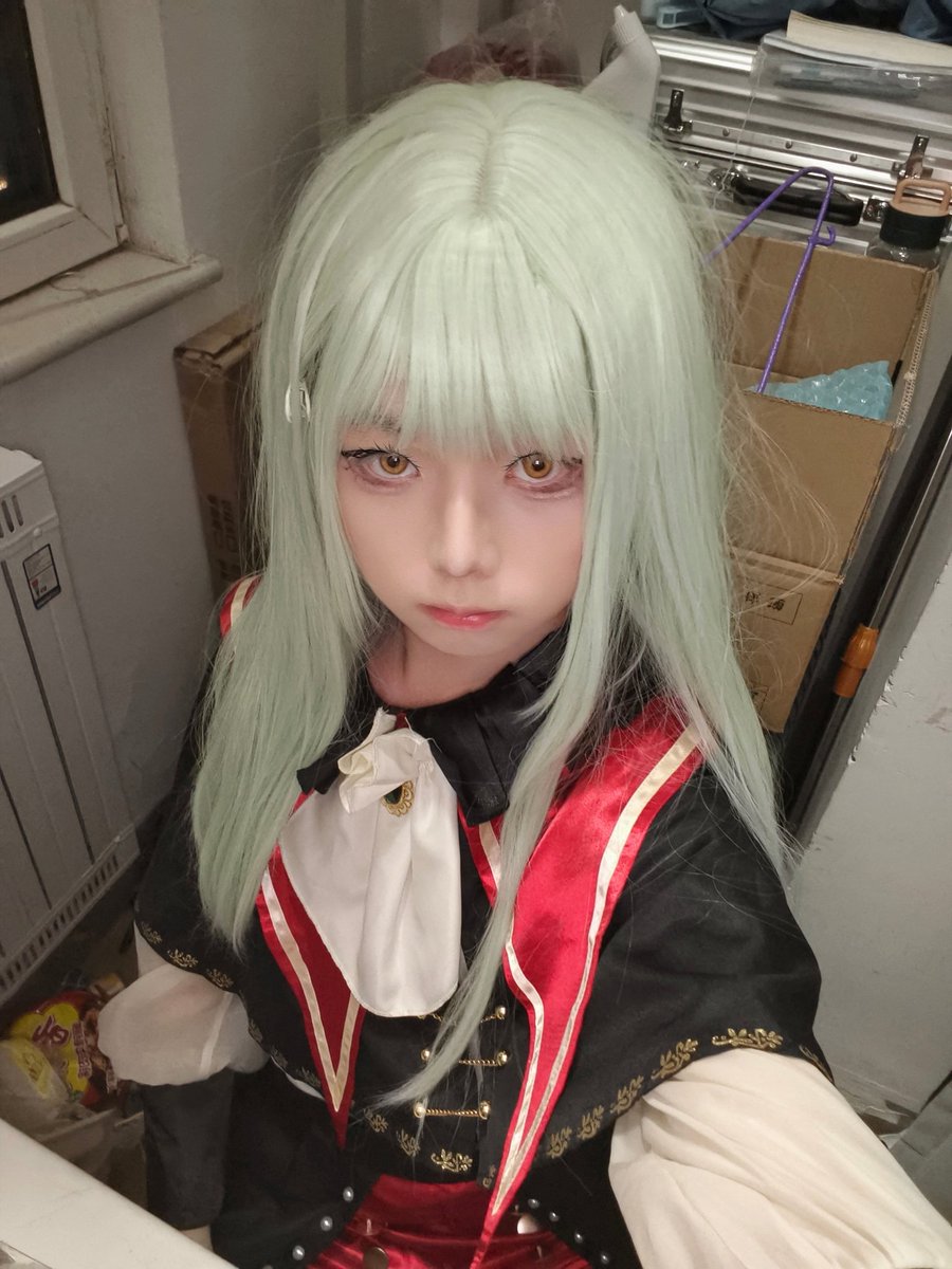 我就这样卖萌...
#男娘 #伪娘 #femboy #cosplay #cos #若叶睦 #MyGO #可爱的男孩子