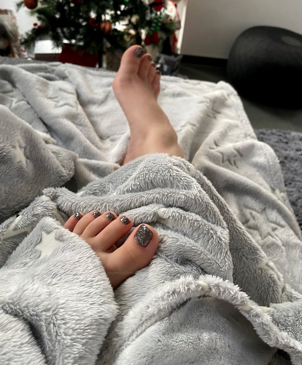 🎀 ᴛɪɴʏ 🎀 tweet media