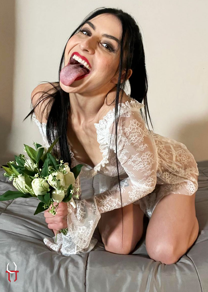 A massive thank you to the absolute queen of filth, Kaitlyn Katsaros! 🔥 @x7mkait, without doubt the most extreme model I've ever shot with. No limits, no brakes, just pure depraved submission and insatiable hunger for the nastiest possible. Thank you for trusting me completely, https://t.co/Tz0bfF9zwE