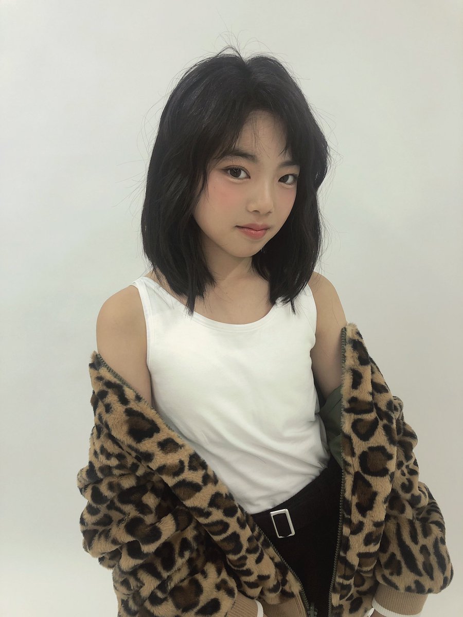 mei_merrymo's tweet image. 今日もお疲れ様ですー✌️🥰✨
みんな、おやすみなさい⭐🌙
明日はお墓参りとお正月の料理の買い物、そして宿題📚🫣
みんなもゆっくり休んでね〜❤️
#js4 #mei