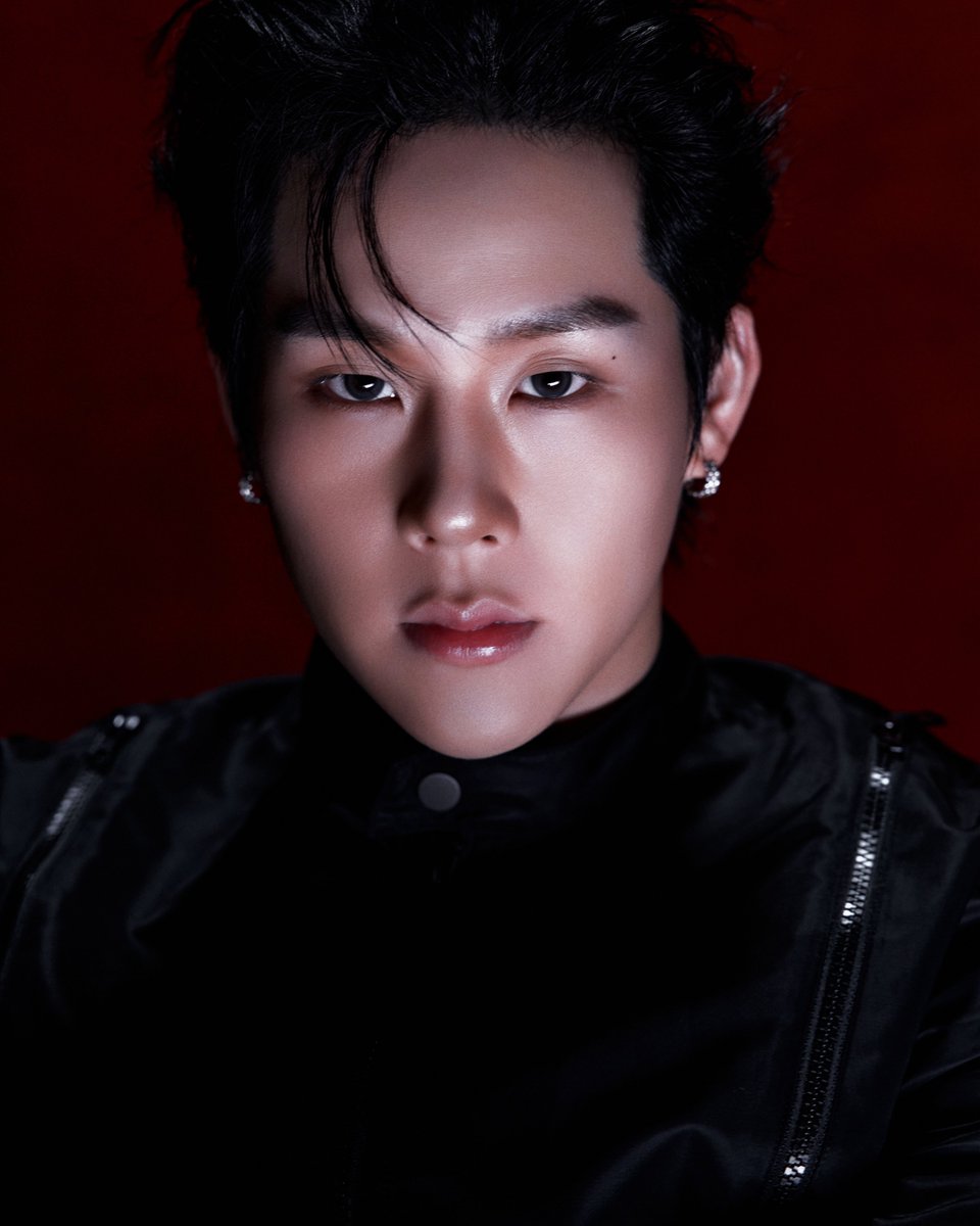 OfficialMONSTAX's tweet image. 𝗝𝗢𝗢𝗛𝗢𝗡𝗘𝗬 
𝗧𝗛𝗘 𝟮𝗡𝗗 𝗠𝗜𝗡𝗜 𝗔𝗟𝗕𝗨𝗠 光 (𝗜𝗡𝗦𝗔𝗡𝗜𝗧𝗬)

CONCEPT PHOTO
IN RED VER.

Release on 260105 6PM (KST)

#주헌 #JOOHONEY
#몬스타엑스 #MONSTAX #MONSTA_X
#光 #INSANITY #JOOHONEY_STING