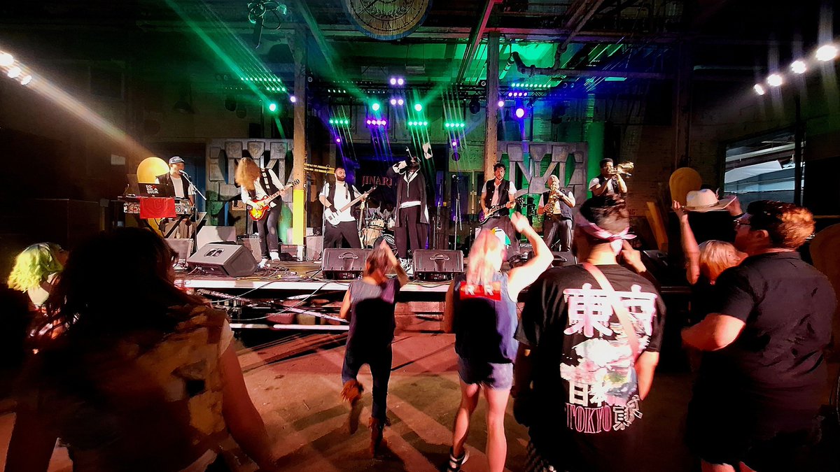 SkudaProduction's tweet image. Next up on my lighting plots of 2025 we have Ingenuity Fest Dock Stage where we had performances from artists including ZuP, Jinari Kemet, Mikey Silas, and many more!
📷 Gennifer Harding-Gosnell