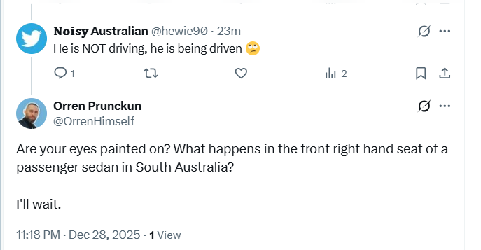 LibFilth's tweet image. Pretty dumb, even for a right wing troll @OrrenHimself
Too dumb to know that the video was a mirror image 
🤣🤣🤣 Pity you can't block your way to having a functioning brain 😂