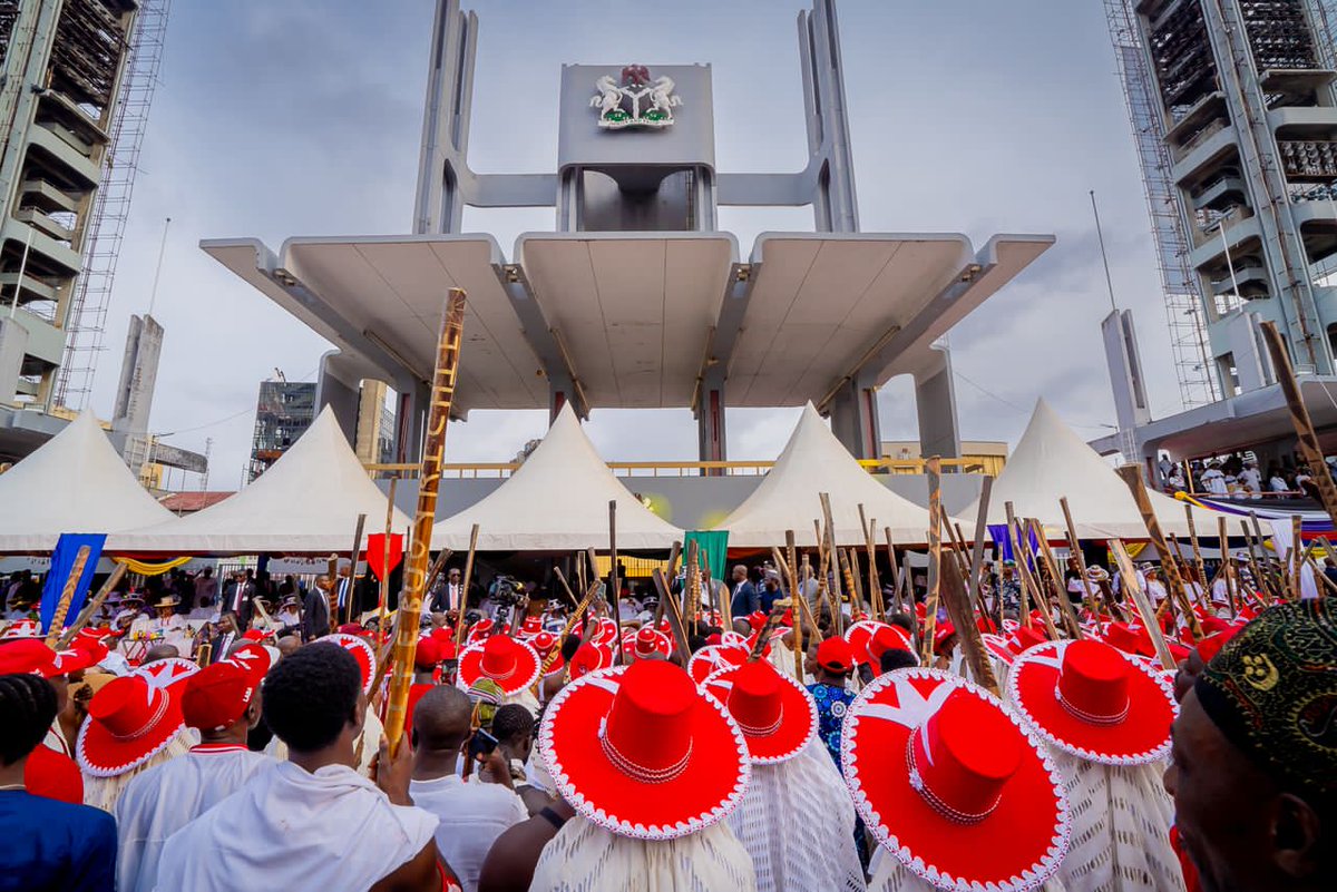 AsiwajuOladimej's tweet image. Tradition! Culture! Eko lo n pe bi!
The beauty of the EYO FESTIVAL! #AdamuOrisaPlay #EyoFestival2025