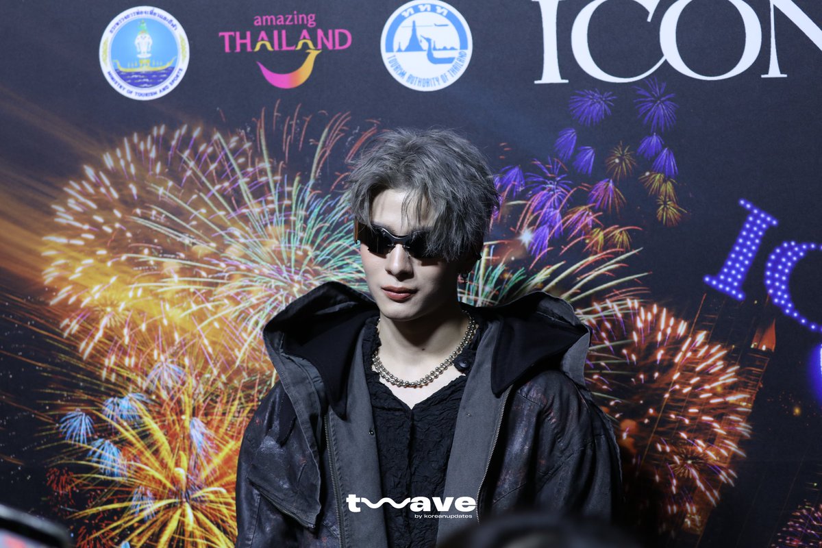 [ช่วงสัมภาษณ์] ปอร์เช่ ศิวกร ในงาน  Amazing Thailand Countdown 2026 at ICONSIAM 🎉🎇🎆

XXSIVK COUNTDOWN ICONSIAM 

#XXSIVKxICONSIAM 
#CountdownatICONSIAM #AmazingThailandCountdown2026 #เคานต์ดาวน์ที่ไอคอนสยาม #ICONSIAM #XXSIVK #PorscheSivakorn #ปอร์เช่ศิวกร
