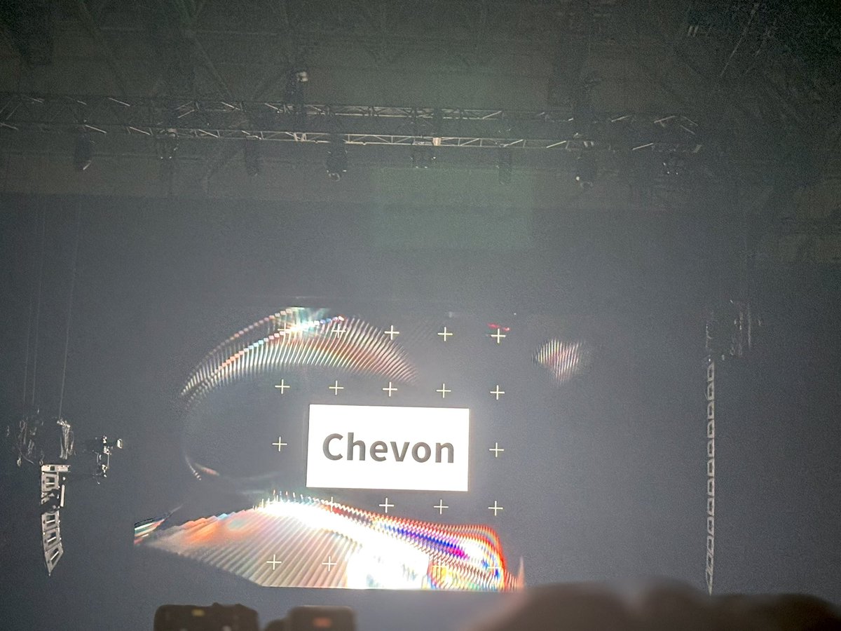 Ruupe66's tweet photo. SHISHAMO→煮ル果実（ちょっと）→Reol→須田景凪→キタニタツヤ→すりぃ→マカロニえんぴつ→Chevon

いっぱい聞けて楽しかったです🕺🕺 https://t.co/a3nlStvx8F