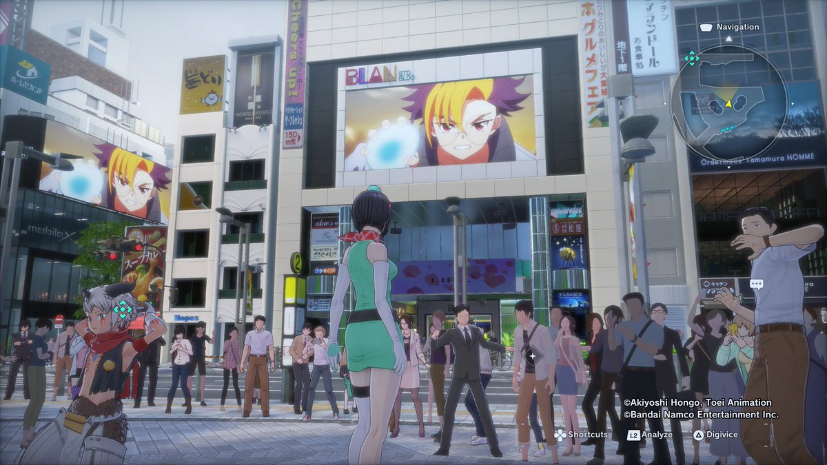 ثالث تختيمة و توني ادري انهم يعرضون تريلر الانمي الجديد بشاشات شينجوكو