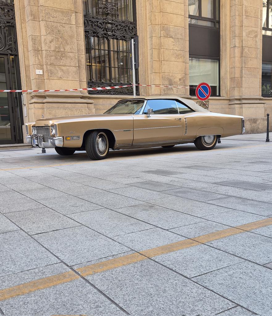 Cadillac Eldorado Convertible V8 5.2 400CV