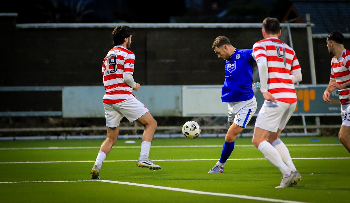 OfficialQosFC's tweet photo. The Skipper fires in his second! 💥 

#QOSHAM | #DoonHameForChristmas https://t.co/S7x1s45ITA