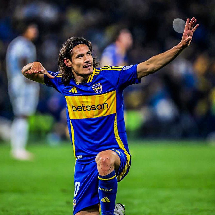 TheGoalsZone's tweet image. 🚨 OFFICIAL: Edinson Cavani (37) retires from football! 🇺🇾👋

He played for Napoli, Palermo, PSG, Man United, Valencia, and Boca Juniors. He also won a Copa América with Uruguay... 🏆✨