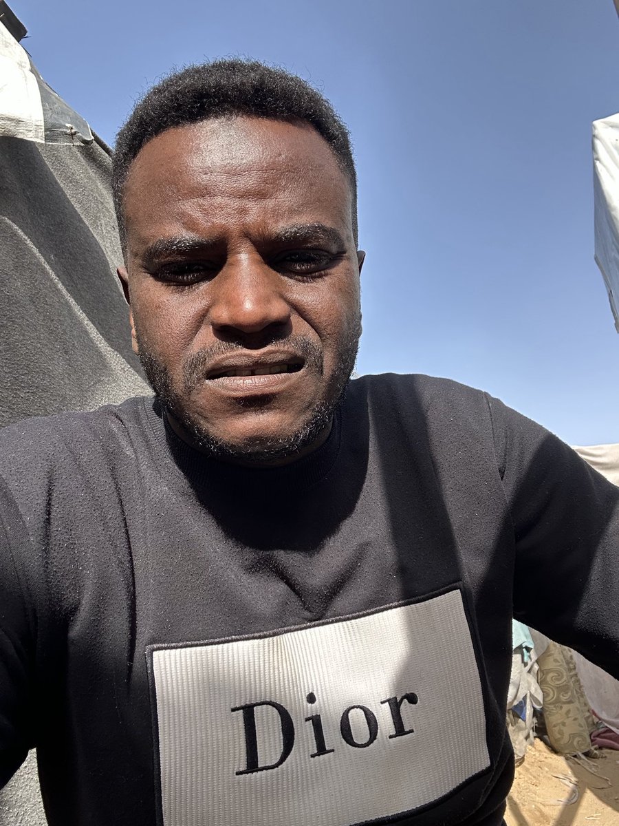 Please help us buy covers, blankets, and a new tent, my brother, if possible.  
We are dying from the intense cold right now. 😭😭 

gofund.me/89e29c0d2