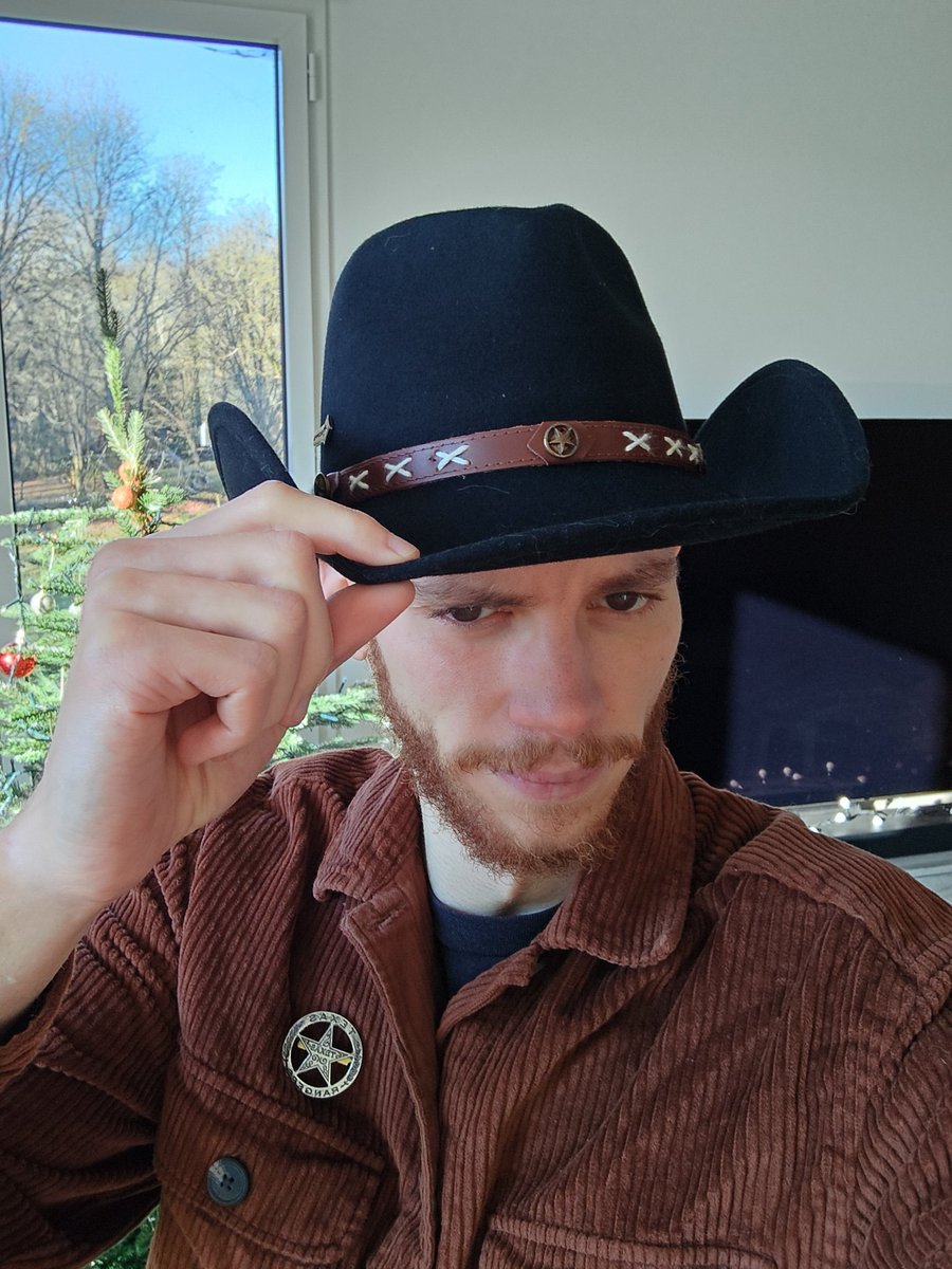 furlextv's tweet photo. In the eyes of the ranger...

https://t.co/vyYf7uXFmM https://t.co/jD56YMY2YK