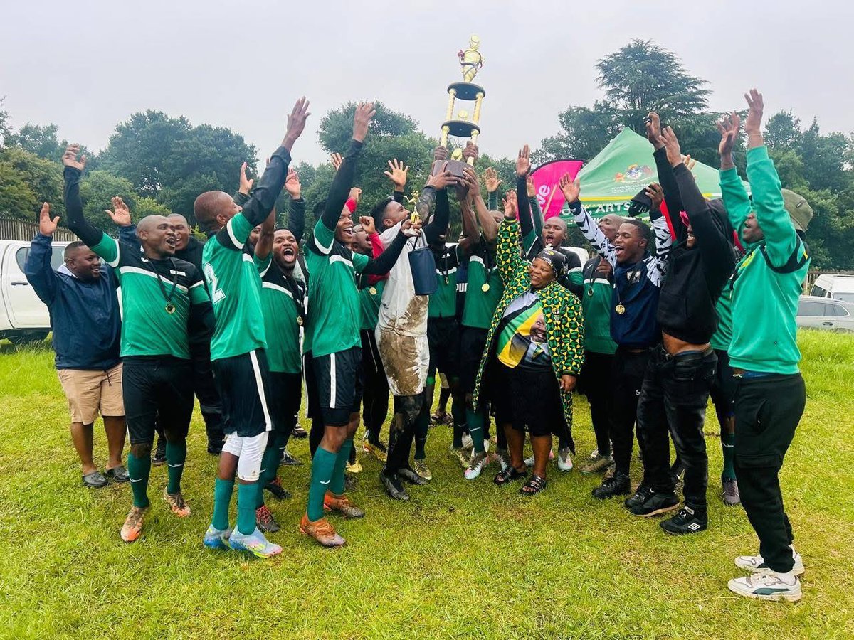 Football__Stage's tweet image. KZN - Mooi River 

Congratulations to All Blacks FC for winning the Mpofana Heroes Cup 🏆🥇