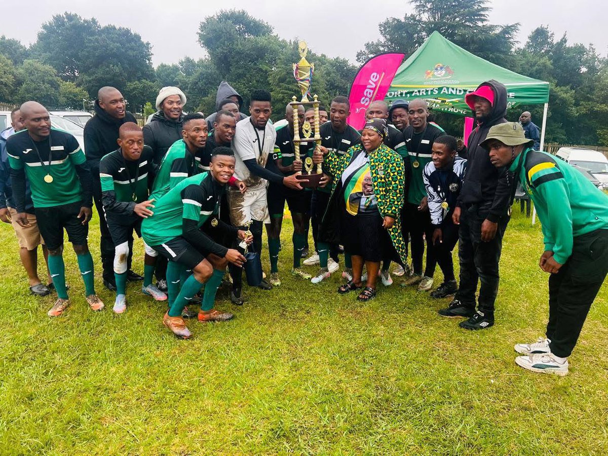 Football__Stage's tweet image. KZN - Mooi River 

Congratulations to All Blacks FC for winning the Mpofana Heroes Cup 🏆🥇