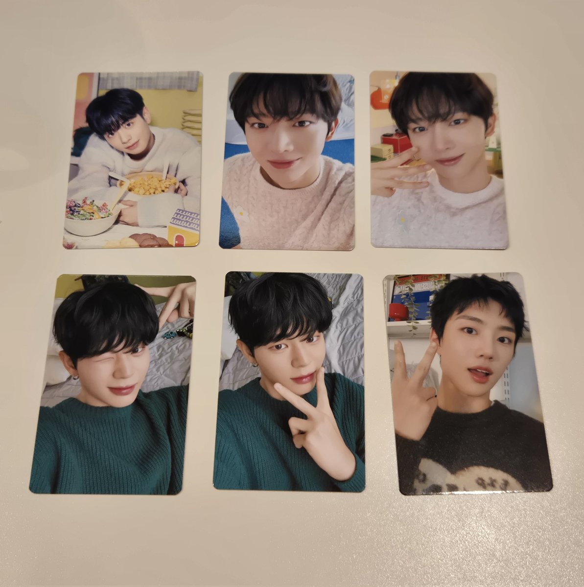 EVNNE 交換 トレカ 譲:画像1枚目のもの (ケイタ、ハンビン、スンオン