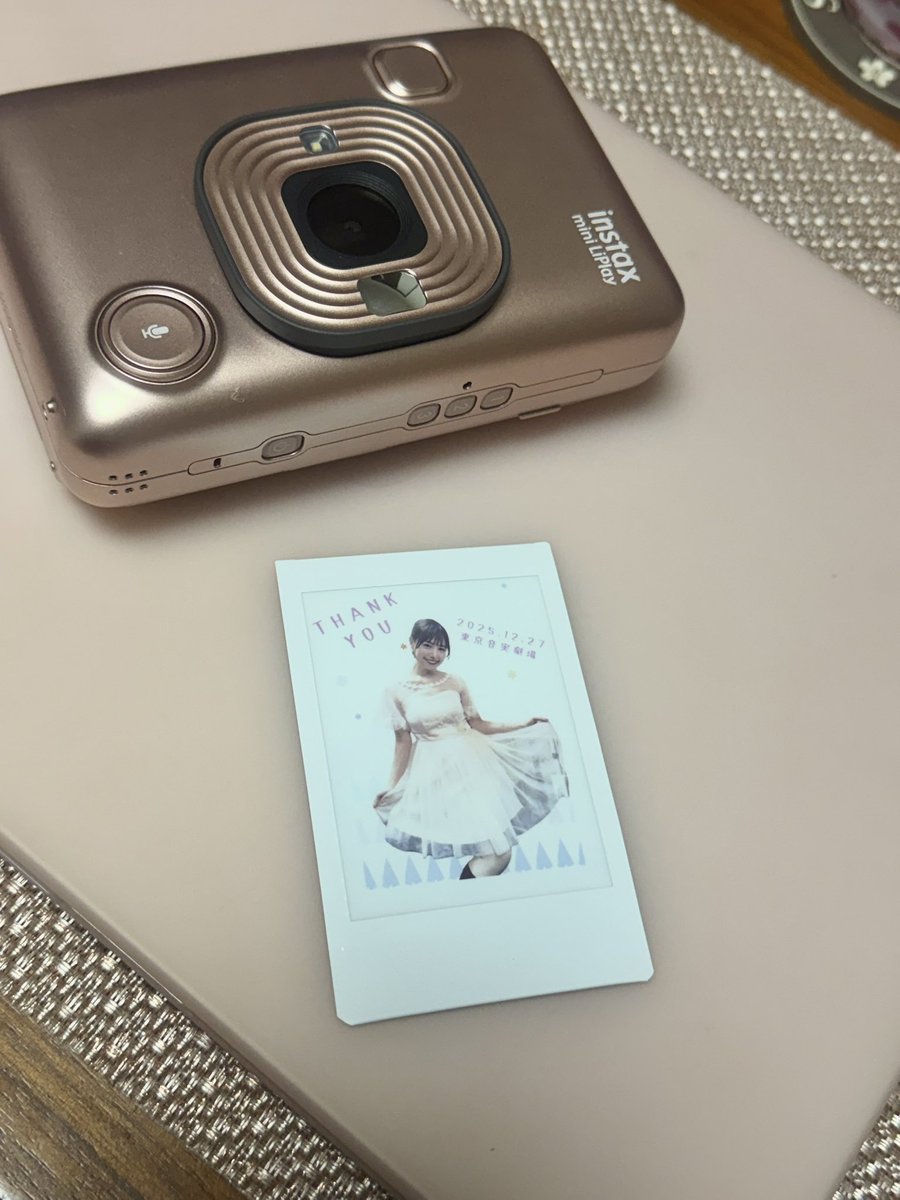 DazzlingBADチェキ1 DazzlingBAD -iT- アー写撮影時チェキセット - メルカリ