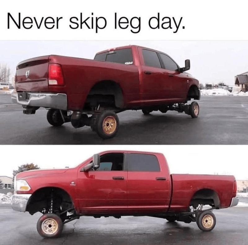 MemesOfCars's tweet photo. https://t.co/Ja6vHX5H2M