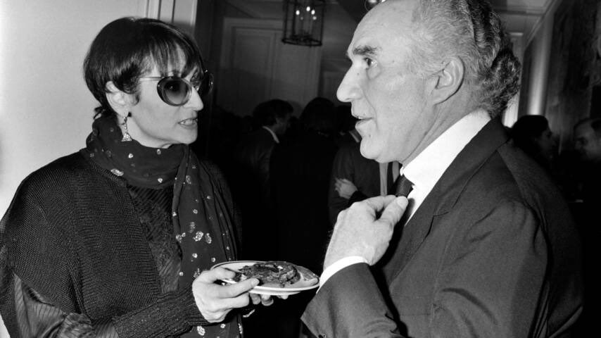 Eric_Anceau's tweet image. Il y a deux catégories de Français qui ne comprendront jamais la France : ceux qui refusent de rendre hommage à Bardot aujourd’hui, Delon et Belmondo hier et leurs pendants hémiplégiques qui refusent d’honorer Barbara, Piccoli ou Jean Ferrat !