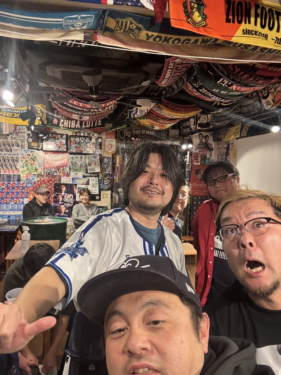 est_mt's tweet image. ありがとうございました！
また来年お願い致します！

#kiten
#年忘れパーティー

@bay_to_taki 
@fukuyan