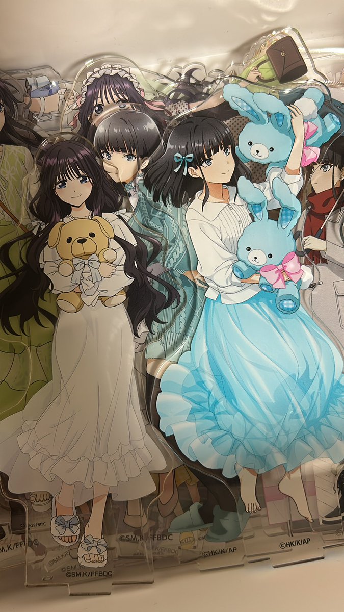 wgr72__'s tweet photo. 薫子ちゃんも郁実ちゃんも、ぬいぐるみ抱っこしててᓓ̸ᐠわƖ ıƖ ıだね〜⋆. 𐙚 ˚🧸🩵
#薫る花 #薫る花は凛と咲く #和栗薫子 #���ブタ #赤城郁実 https://t.co/b12jo3aCmn