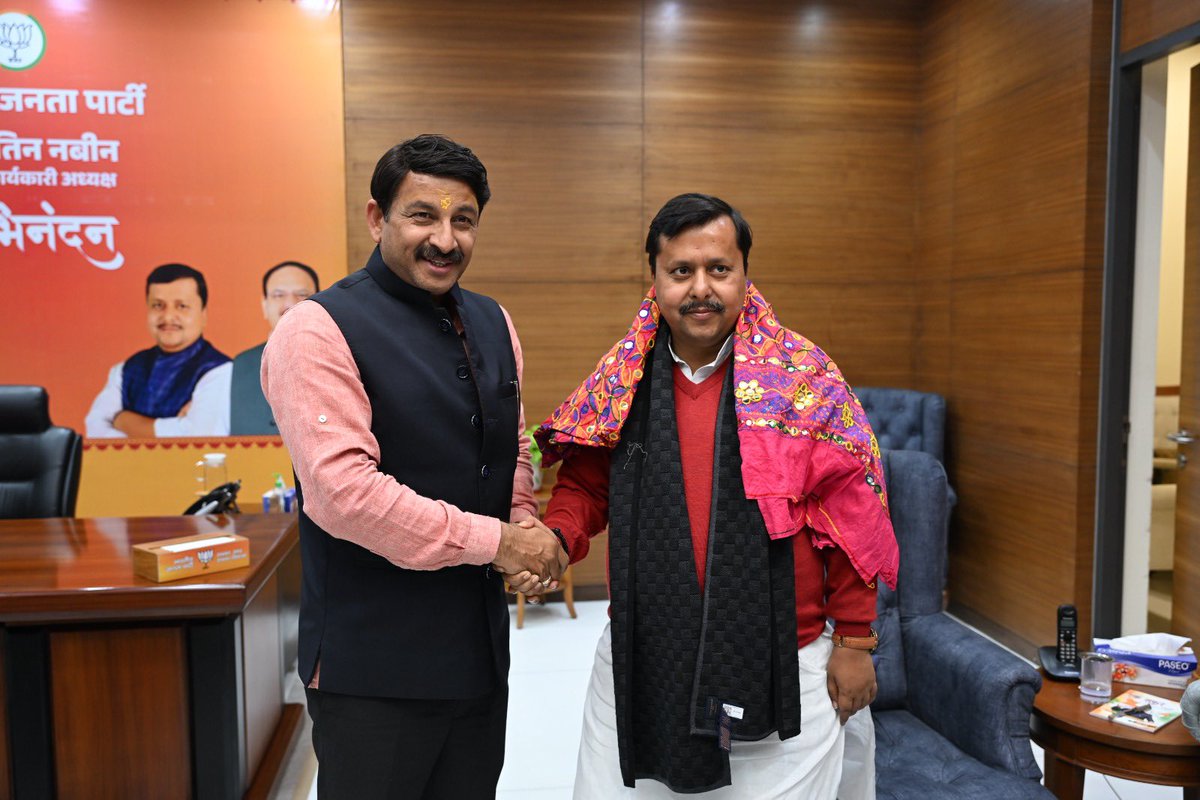आज बीजेपी मुख्यालय में पहली बार कार्यकारी राष्ट्रीय अध्यक्ष श्री नितिन नबीन जी से मिलने का समय मिला.. उनकी दूरदृष्टि और लंबा अनुभव बातचीत में झलकती है <a href="/NitinNabin/">Nitin Nabin</a> <a href="/BJP4India/">BJP</a>