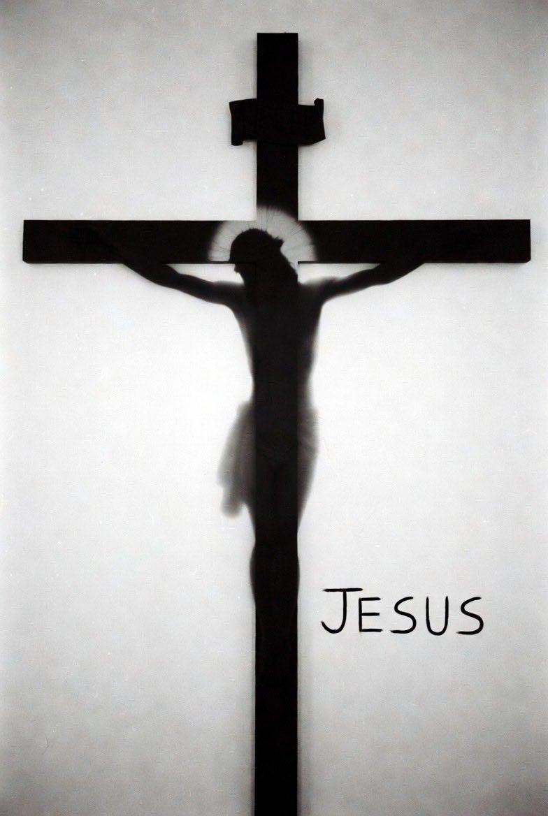 JESUS IS KING tweet media