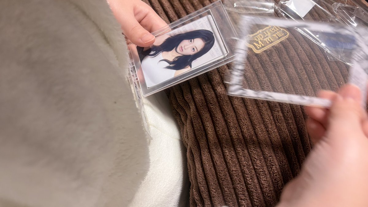 いつもアクスタ買わない彼女がビジュが天才すぎると言ってすぐに開封した記録です