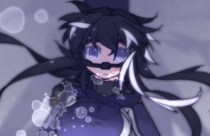 今回から凪夏にはうっすら青みがかった白メッシュが入ります 潜ってる時もあるのはおかしいかもだけど、まぁええか!
(潜ってる時に白く光っていると嬉しいなって 