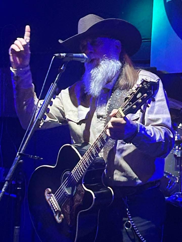 dallasmoore's tweet image. Ramblin' Fever and Real Country Music at Bobby Mackey's in Kentucky! 
#LastNight #CountryMusic 
#HonkyTonk #Ghosts 🤠 👻