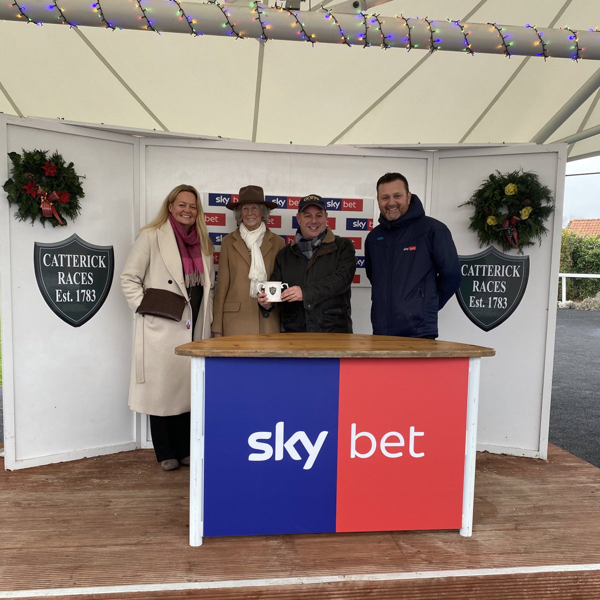 Catterick Racecourse tweet media