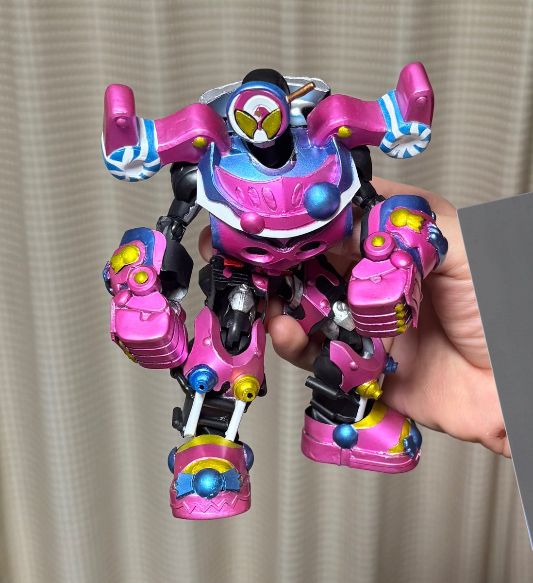 にゃんころ餅 GUNVOLT RECORDS 限定版 キャラファイングラフ キャッ党忍伝てやんでえPOP UP STORE | TOIVO