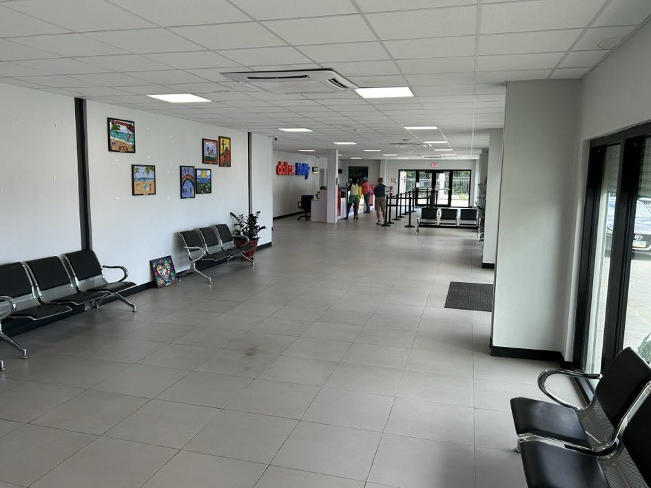 Thrifty Dollar St. Thomas tweet media