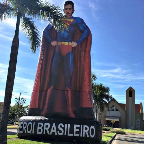 Quando o Sergio Moro prendeu o Lula sem provas os bolsonaristas disseram que ele era criminoso. Agora, que a Polícia Federal investiga e o STF condena políticos de direita com base nas provas os bolsonaristas dizem que é perseguição.