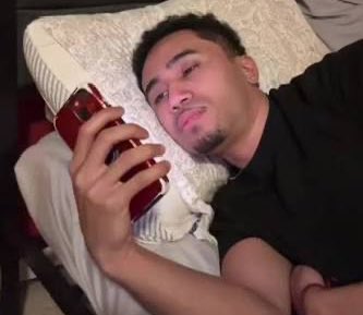 BussinWTB's tweet image. Dudes at 2am looking at the 2017 CFP rosters on Wikipedia