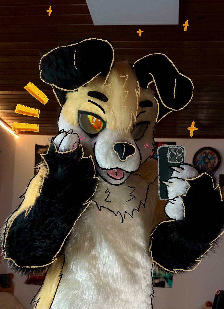 Flaxwarhier's tweet image. First draw-over attempt #furry #fursuit 

Ty @SkyflowersToxin for teaching me :3