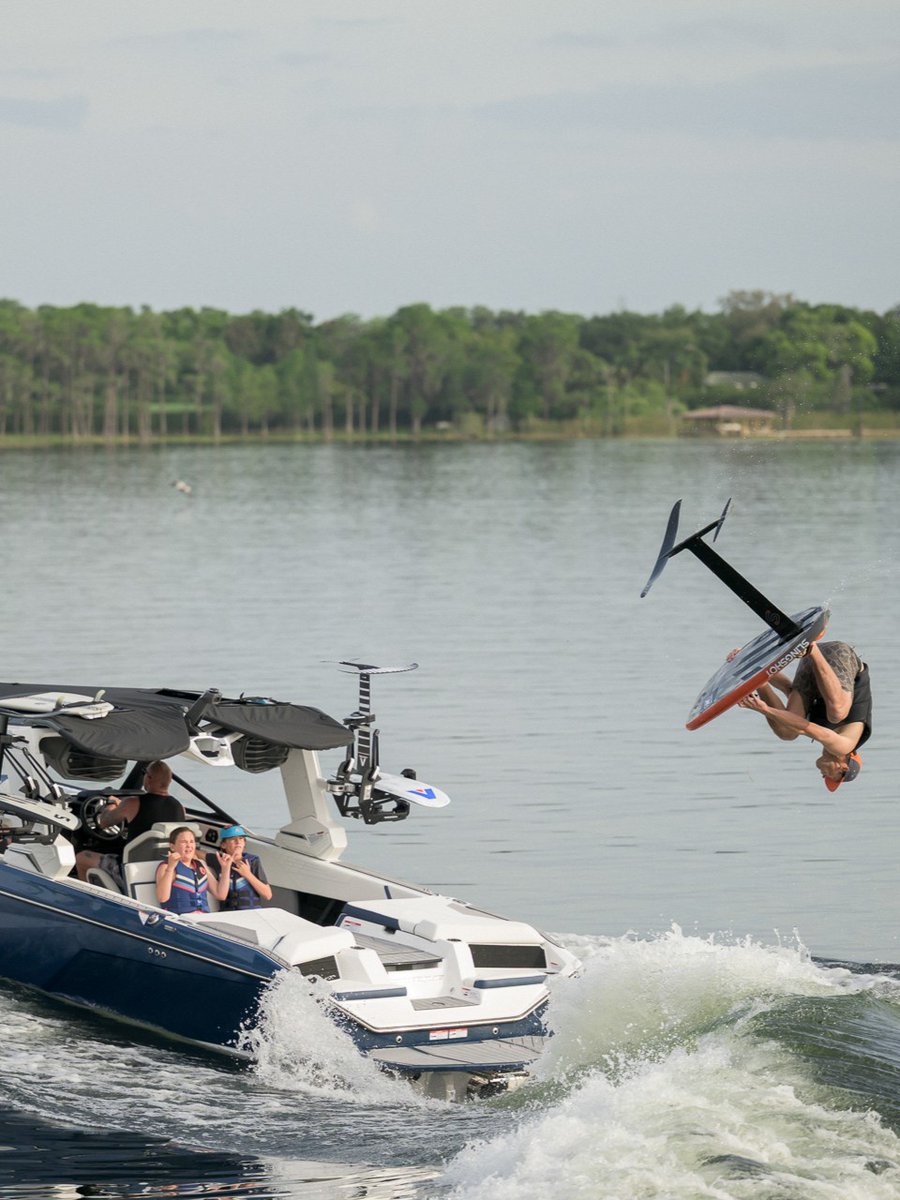 The S25 was built for those who want it all - performance, innovation, and room for the whole family.